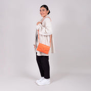 Crossbody Naranja Barbie By Gorett Newyork