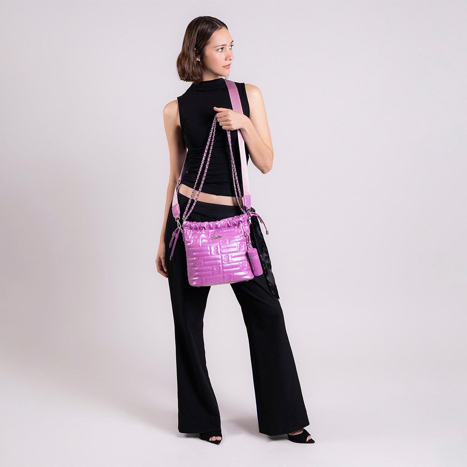 Drawstring Fucsia Barbie by Gorett Roselyn