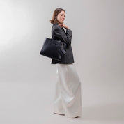 Tote Negro Barbie by Gorett Yoli
