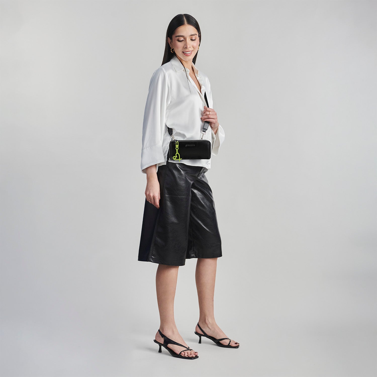 Cartera de Mujer Color Negro Gorett Lizzie